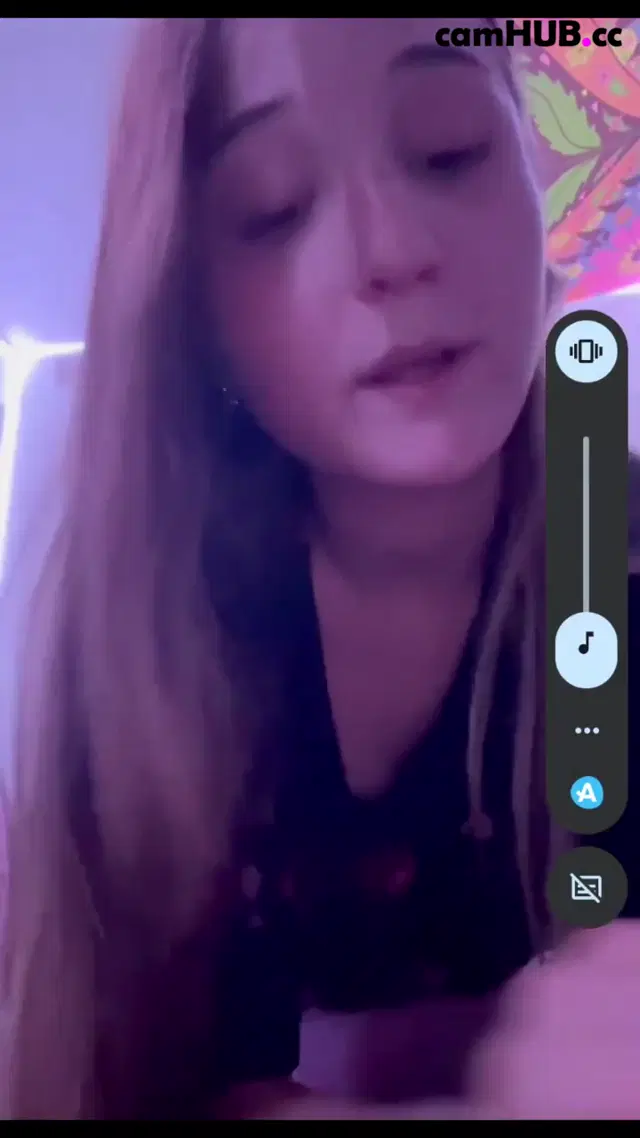 Fae Teen Cutie Loves pounding her pussy with a dildo Onlyfans