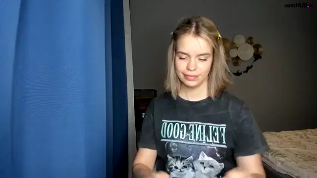 Amberroseblossom Hot new teen strips naked Chaturbate