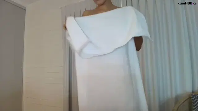 Lilyflex live on Chaturbate
