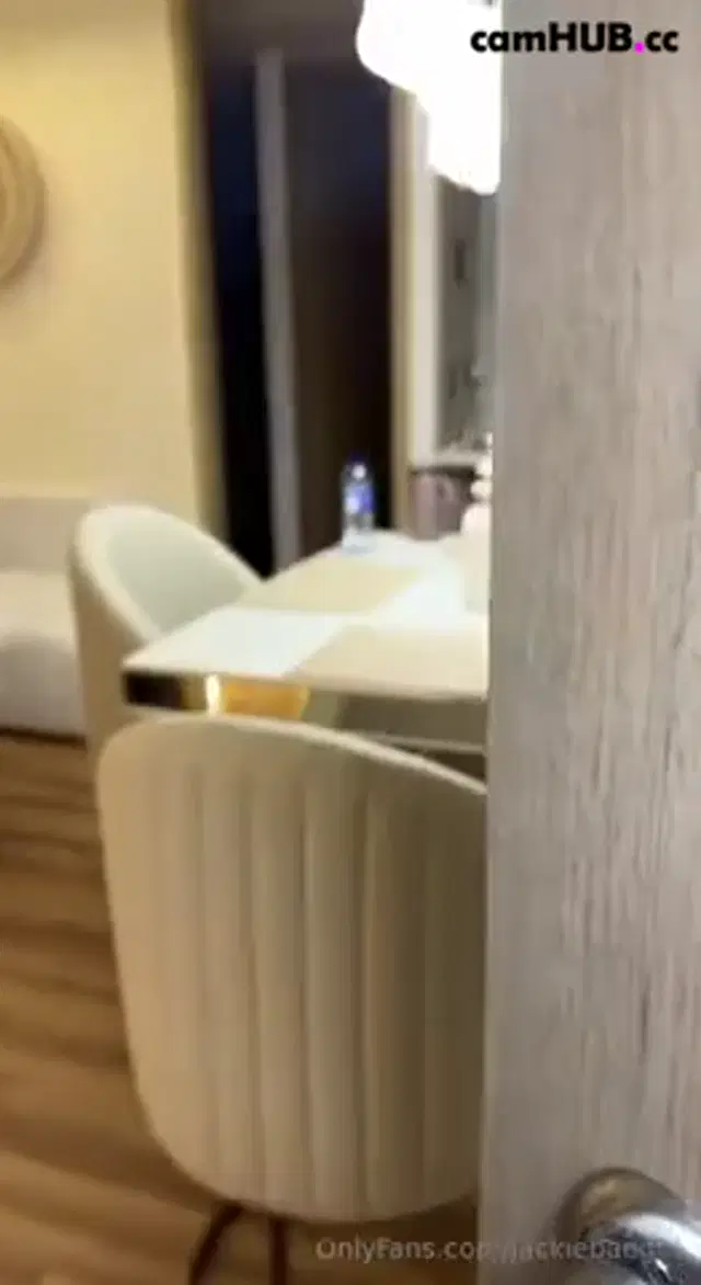 JackieBabiGirl Enjoys A Quickie On The Sofa Onlyfans