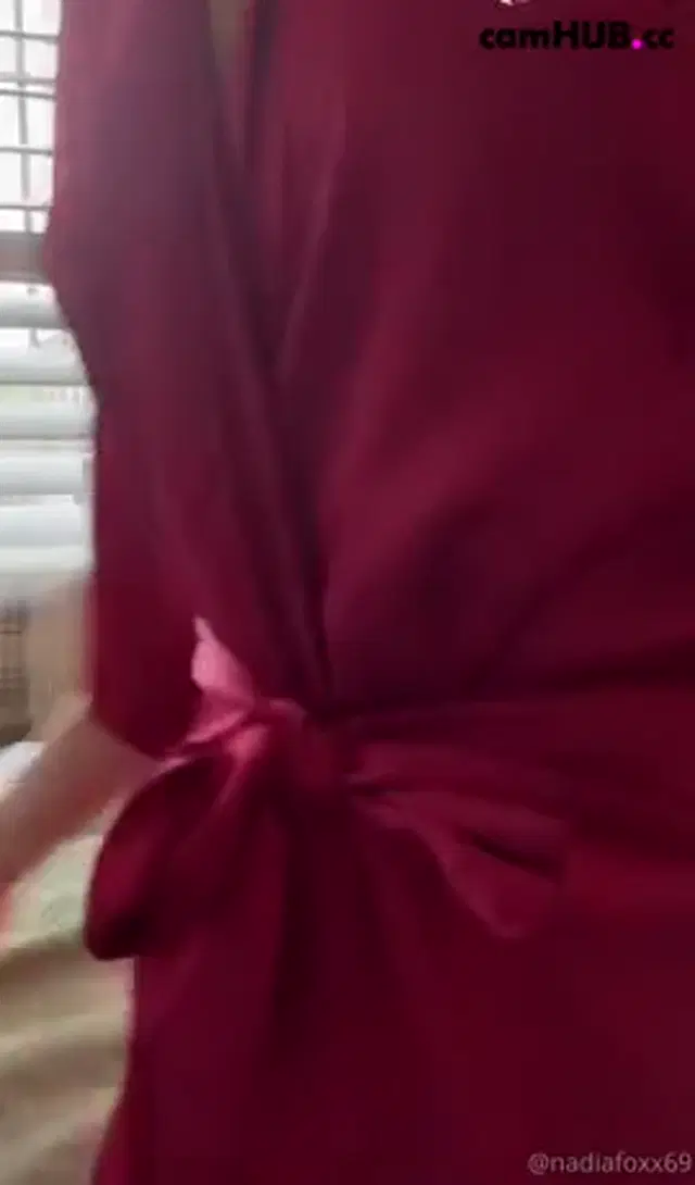 NadiaFoxx69 Onlyfans New Toy Cum