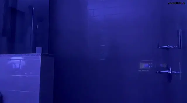 Summerclarke Stripchat Topless Shower Show