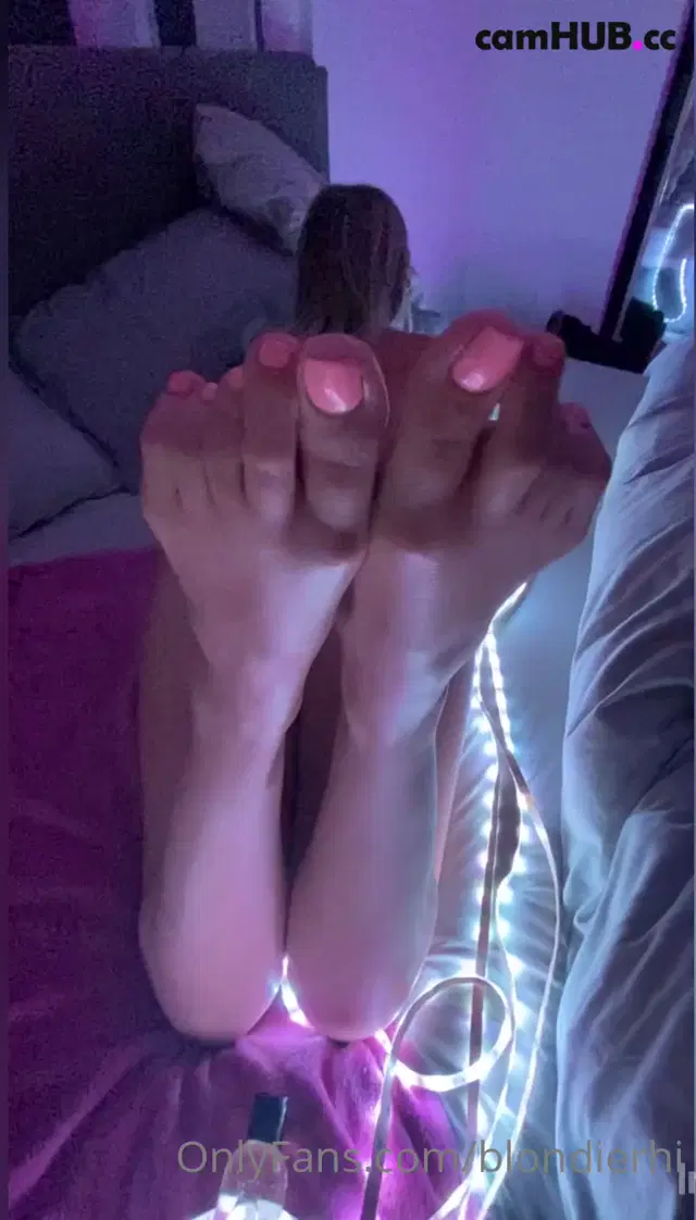 Alainecheeks onlyfans naked