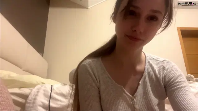 Hell_o_kitty naked tits & oil show