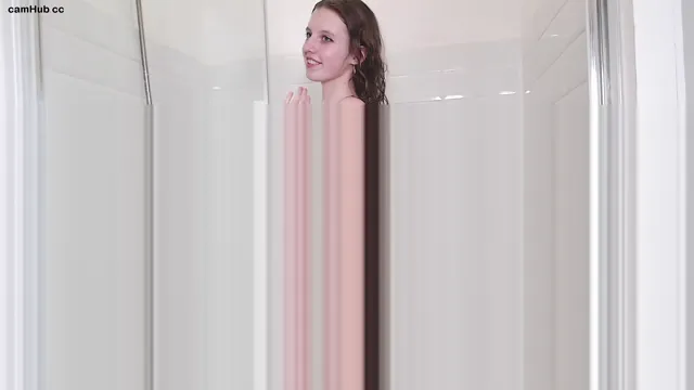 P_love_ chaturbate touch her wet places in the bath