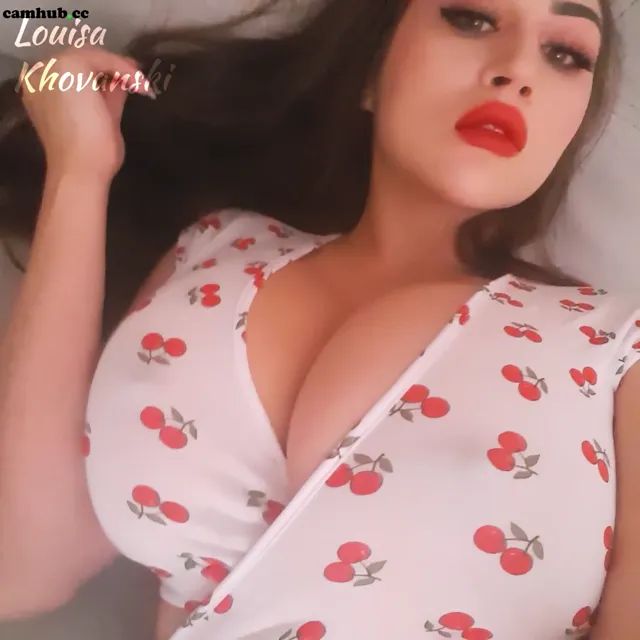 Louisa Khovanski show 24
