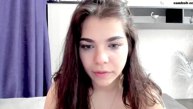 Hot_chill__ 11-07-2022_2347_female_chaturbate