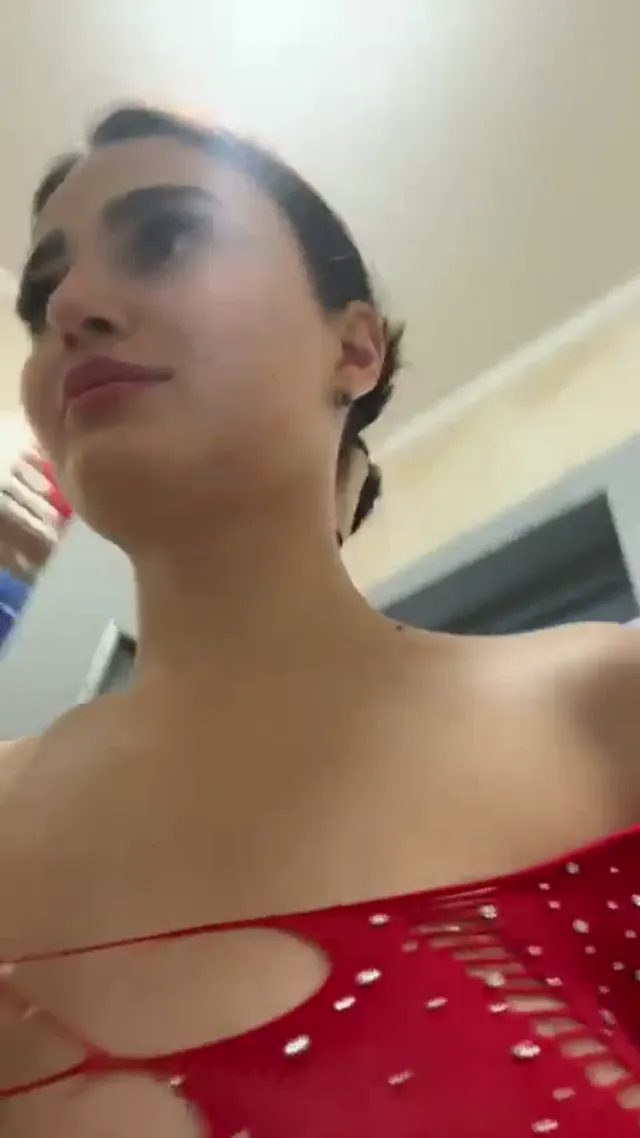 AnisiaCorner shower free chat