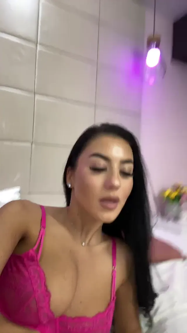 AlyssonJade 2023-11-16 free chat boobs