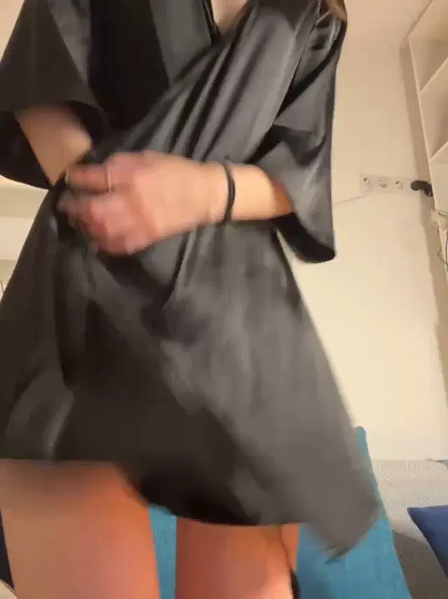 Scarletmore exclusive private show