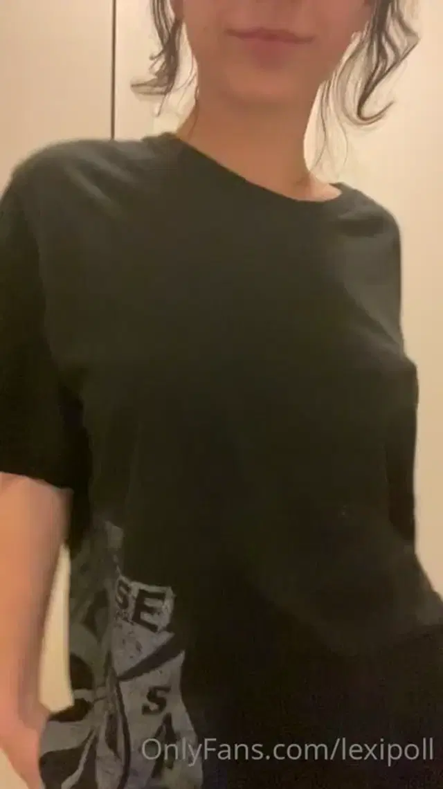 Lexipoll boobs