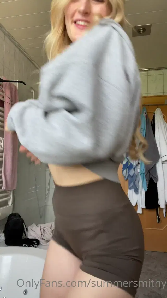 Summer Aka Summersmithy Onlyfans 25-11-2024 show her body