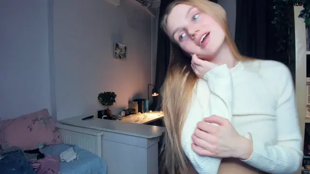 Stun1ng_Blonde Chaturbate 25-11-2024 show her ass