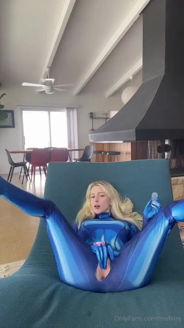 Msfiiire Onlyfans 13-12-2024 spread her legs