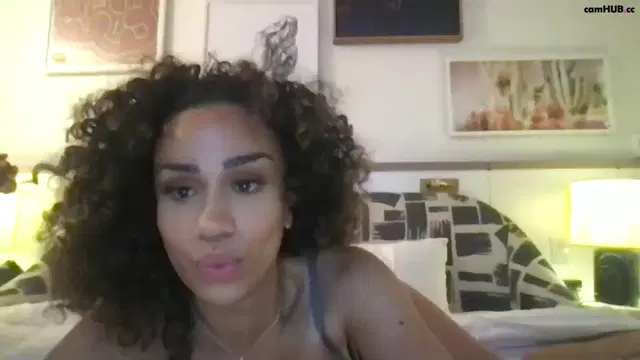 Nellycoconuts Chaturbate 7-Jan-2025 hot moms in front of the camera