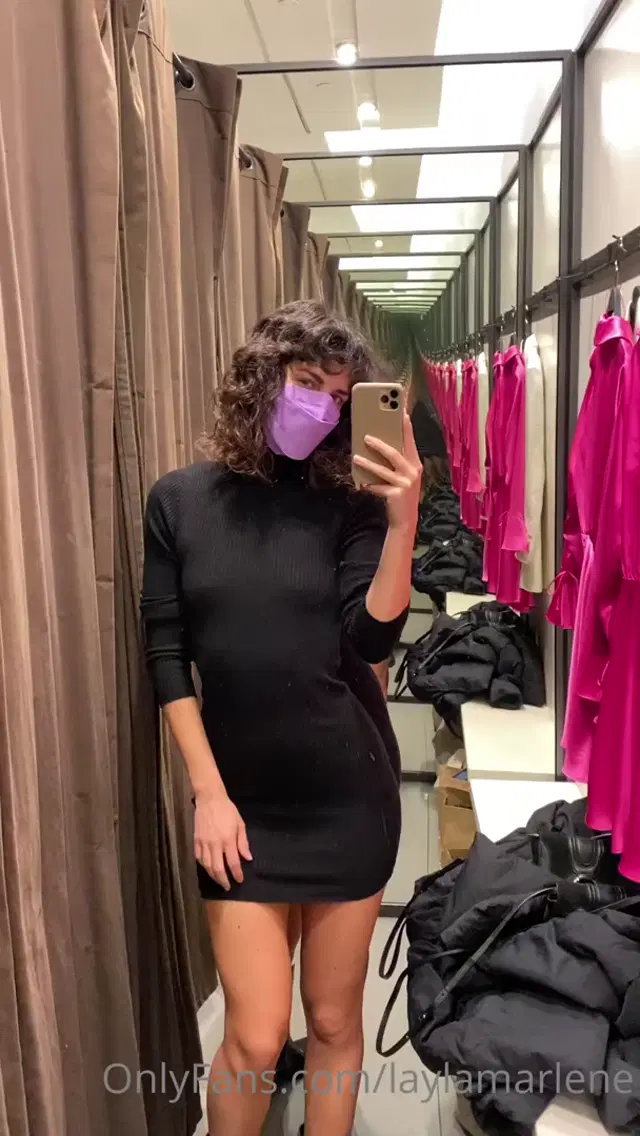 Layla Marlene Onlyfans 12-Jan-2025 top model fucking herself in a fitting room