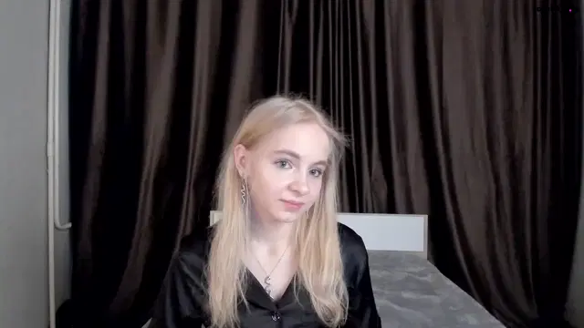 Sweete_sofia chaturbate 13-Jan-2025 beautiful blonde