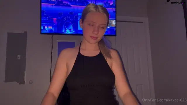 Katieswrld show 15