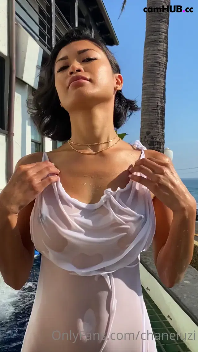 Chanel Uzi getting naked