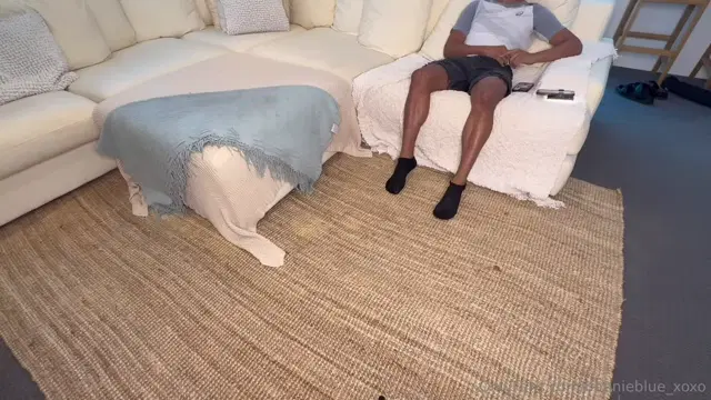 Leilani May X Bonnie Blue Onlyfans 26-Feb-2025 two chicks on one erect cock