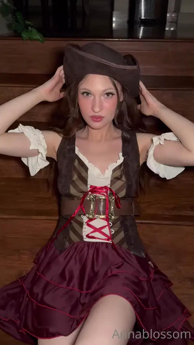 Anna Blossom Onlyfans March-02-2025 excellent first-person deepthroat blowjob
