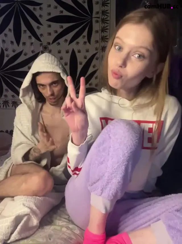 Orneliyy Chaturbate 02-04-2025 sat down on friend’s dick for tokens