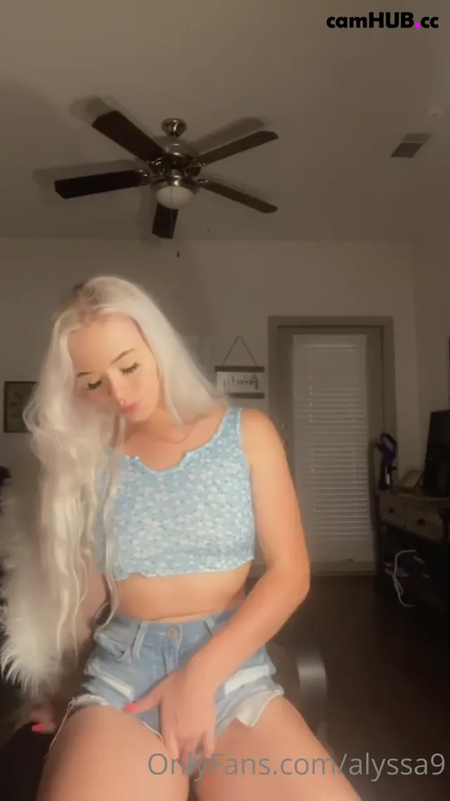 Alyssa9 show 6