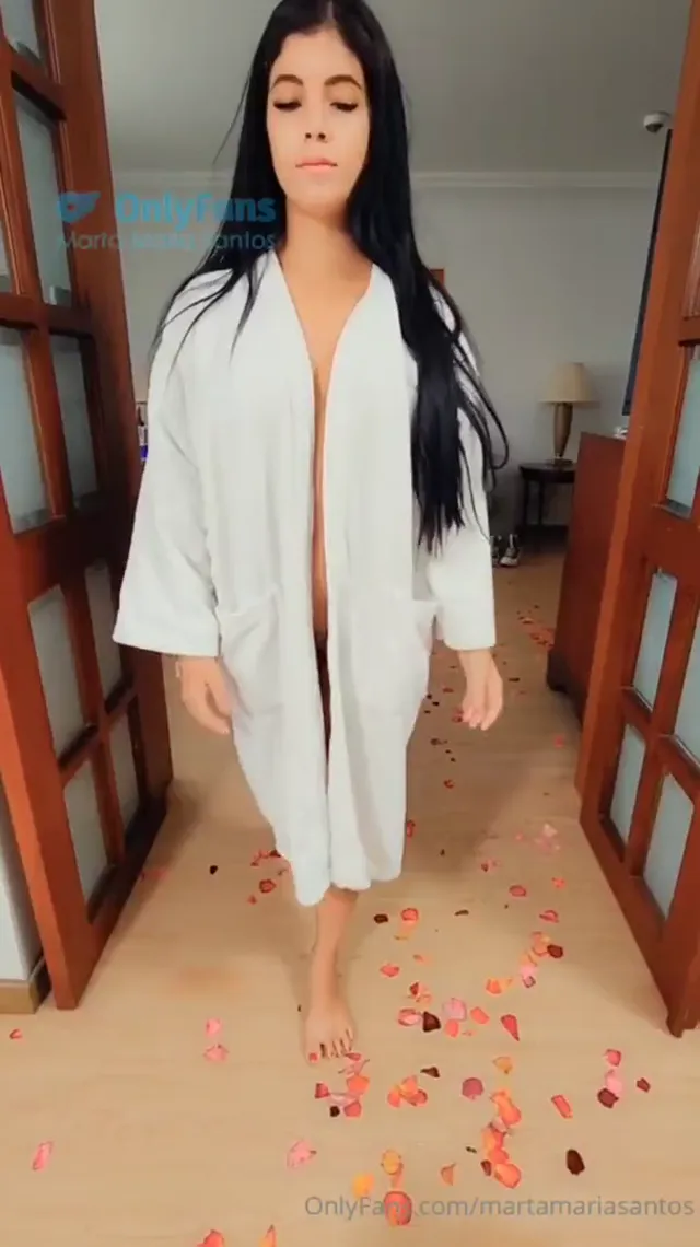 Marta Maria Santos BlowJob Onlyfans leaks  Sextape porn Sex Tape May-01-2025