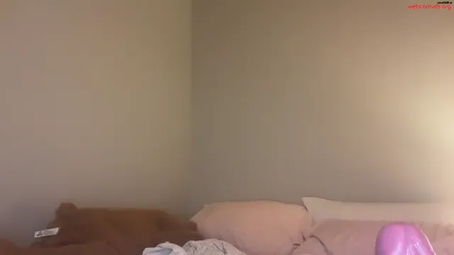 Hilanaa Chaturbate 05-May-2025 fucking herself with toy
