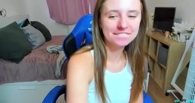 X_jesse_x chaturbate 18-May-2025 showed a razor vagina