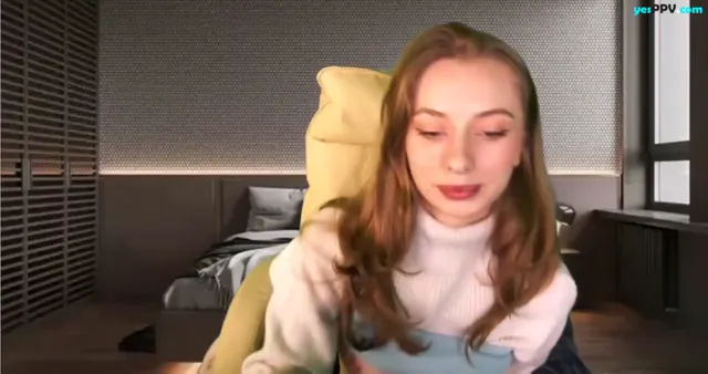 Carrie_kerrr chaturbate 18-May-2025 gets pleasure from vibrator
