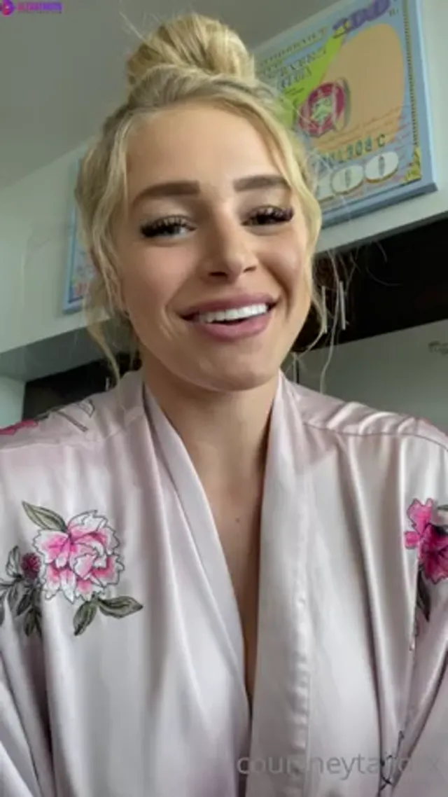 Orla Melissa Messy Play On Tits With Cream