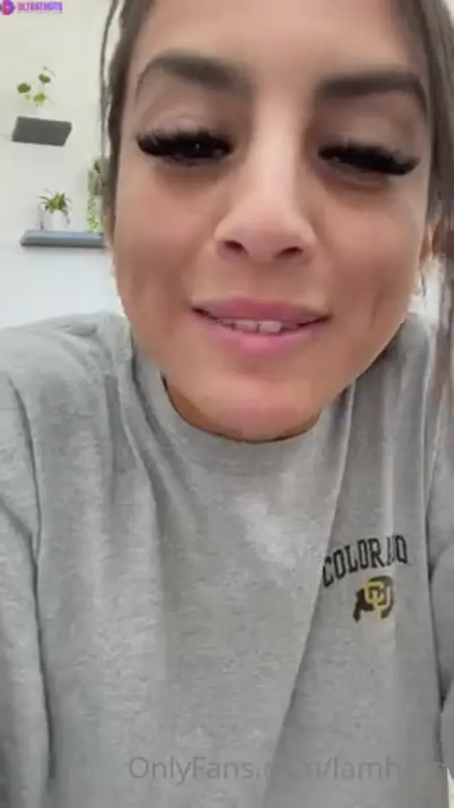 Lamhard Bouncing Tits Close Up On Cam