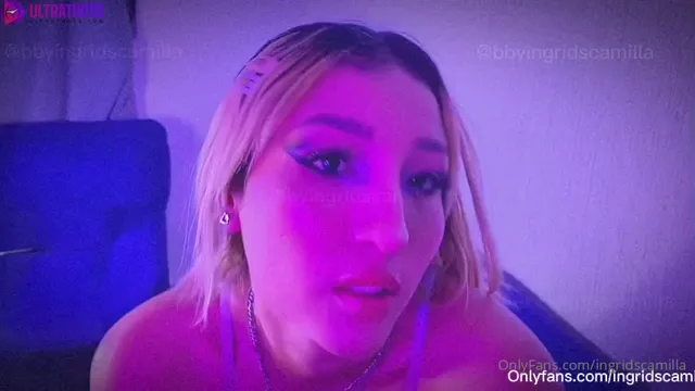 Ingrid Escamilla Teasing With Sexy Ass