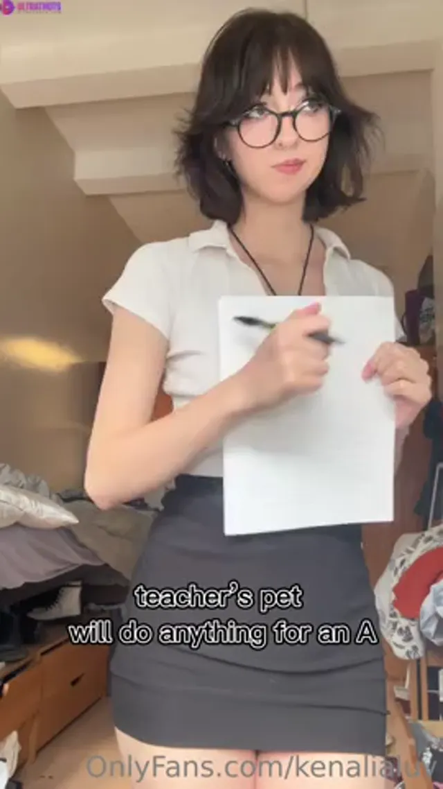 Back To School With Kenalialuv