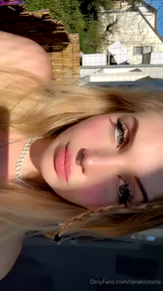 Lana Victoria Flashing Tits In Public