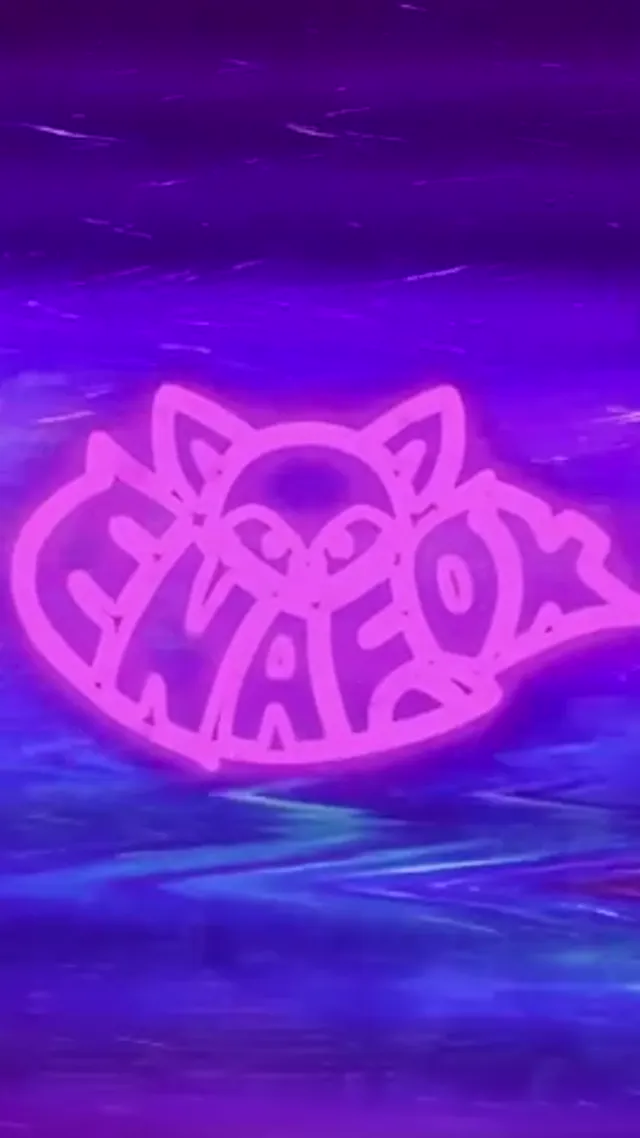 Cowgirl Enafox Giving Blowjob In The Barn