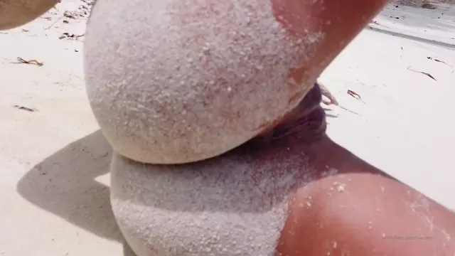 Francia James Naked On The Sandy Beach