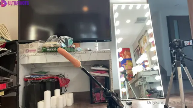 Trisha Paytas Big Ass Getting Fucked by Dildo Sex Machine