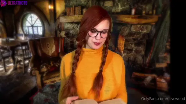 Fantasy Storytelling With Olive Wood For Adults