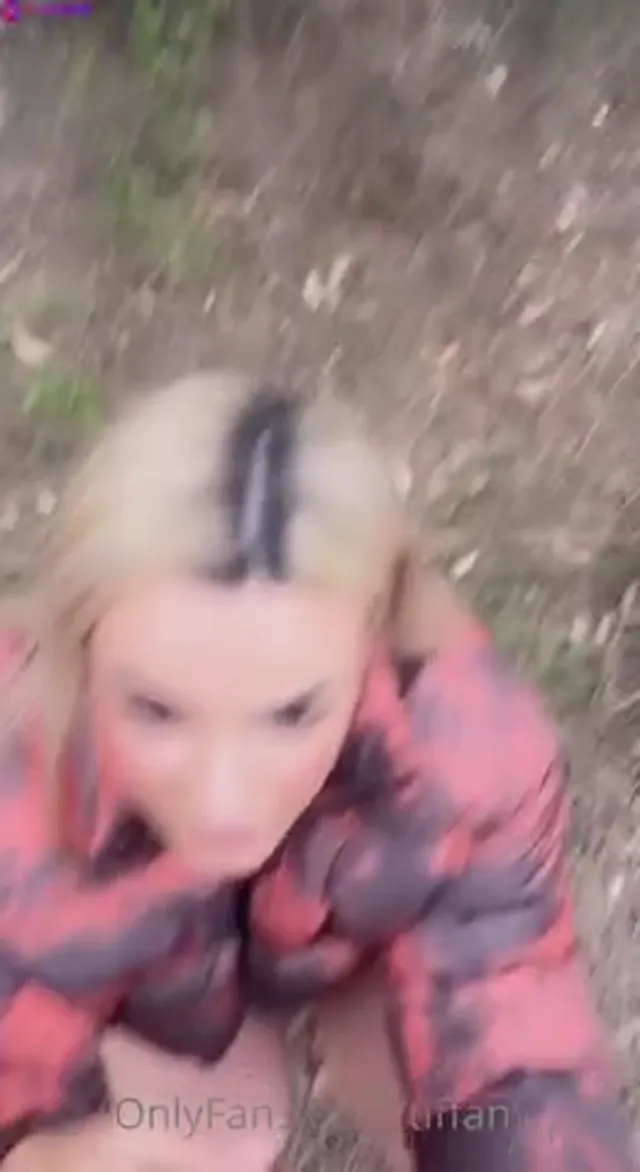 Tiffanynhoe Risky Outdoor Blowjob With Cumshot POV