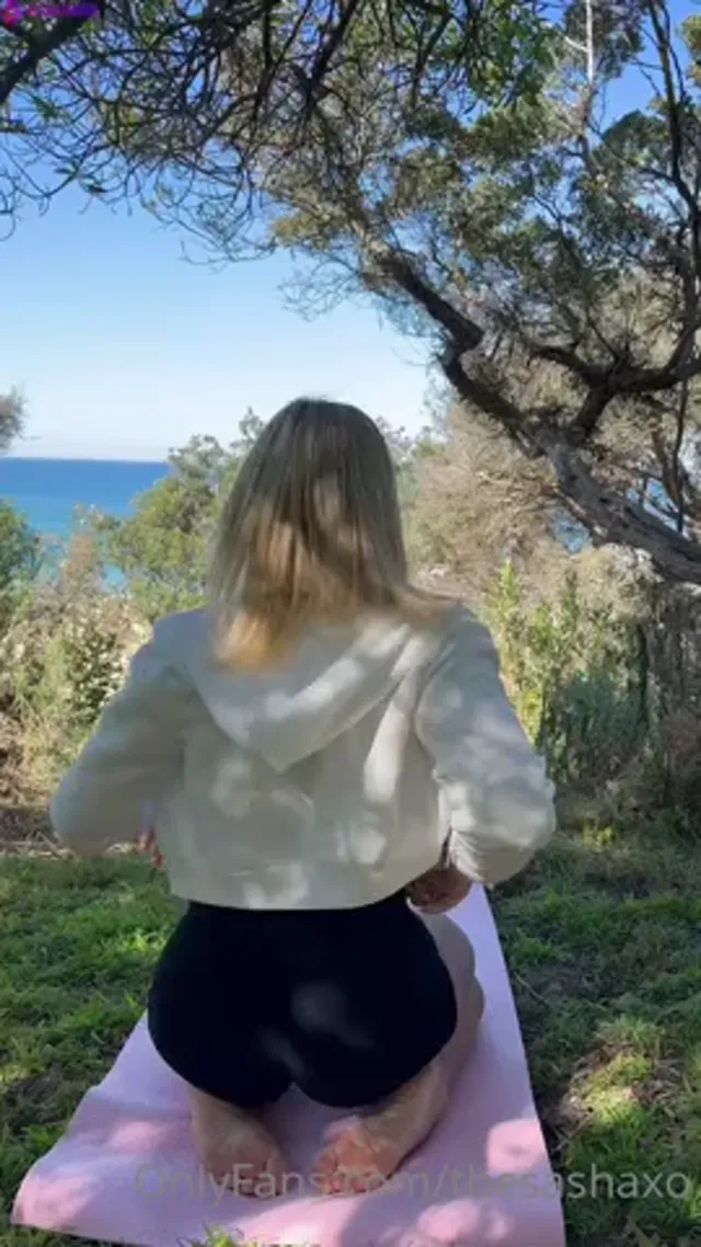 Sharna Beckman Risky Pussy Masturbation Outdoors