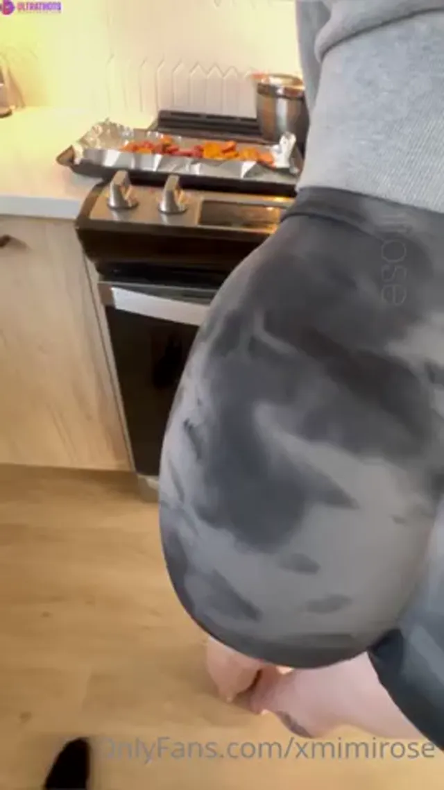 Mimi Rose Gets Fucked Doggystyle by Big White Cock in POV