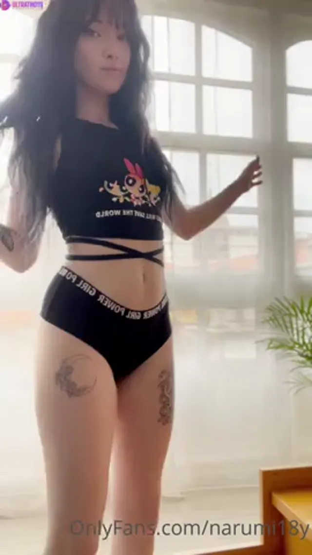 Narumibunni Squirting Masturbation Tape