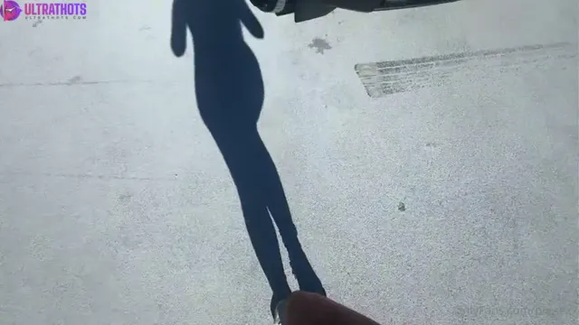 Rosie Rider Risky Public Doggystyle Sextape in Car