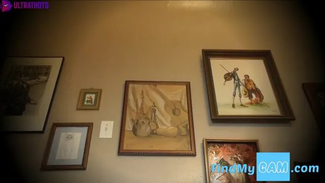 Kind Giantess Eats, Protects & Swallows You Whole