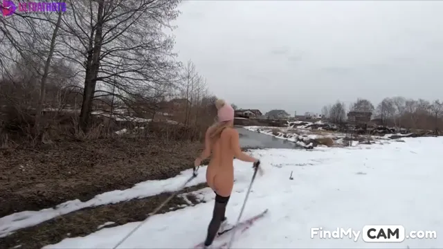 Nude Skiing Solo Female With Tattoos