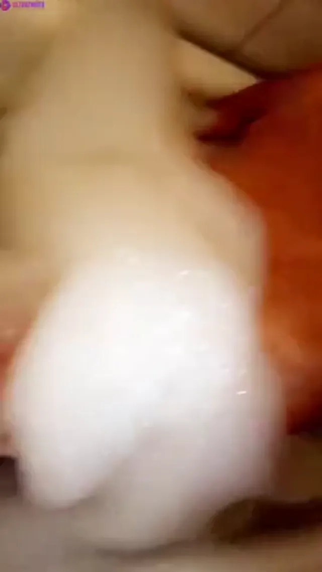 Swedish Sxne taking a bath