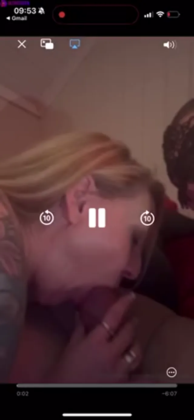 Norwegian Maskedfantasy threesome blowjob