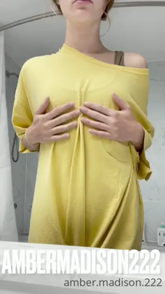 Amber Madison Strips In The Bathroom